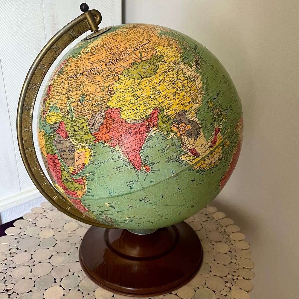 Replogle 12 Inch Reference Globe Legend Globe 1940’s Gustav Brueckmann